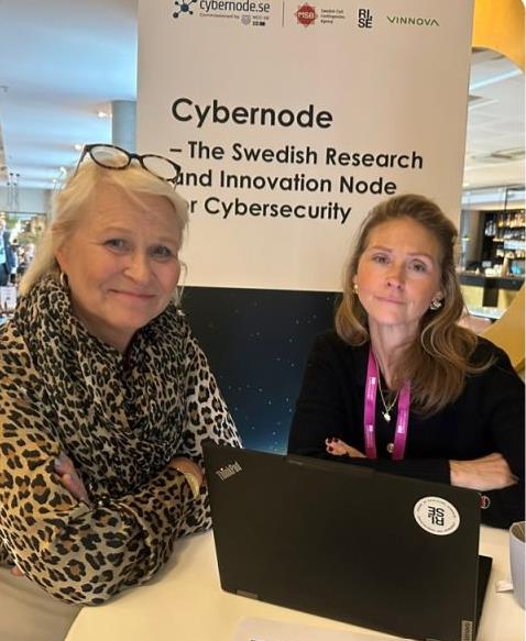 31936 Petra och Johanna cyb s%C3%A4k konf 25